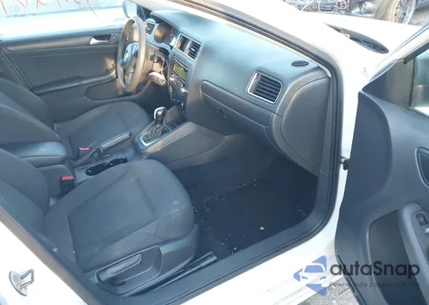 2014 Volkswagen Jetta 2.0L S z USA, uszkodzony, nr VIN 3VW2K7AJ3EM350095